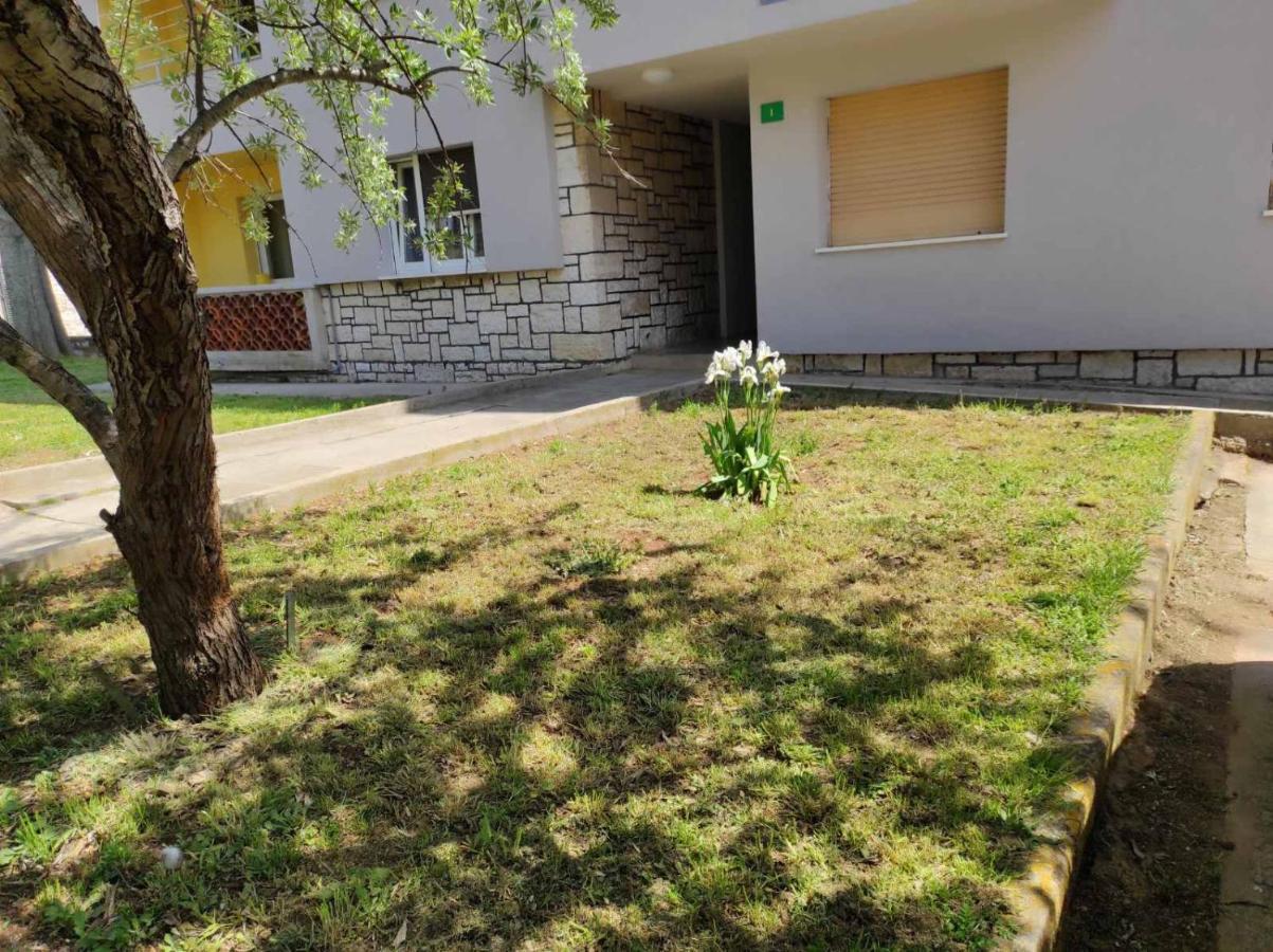 Bright & Cozy Pula Exterior foto